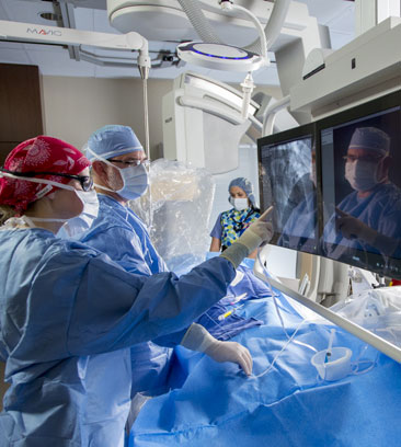 24 Hours Cardiac Cath Lab with Primary Angioplasty Facility